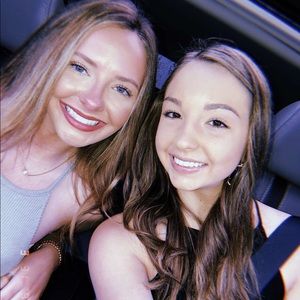 Meet your Posher, Anna claire